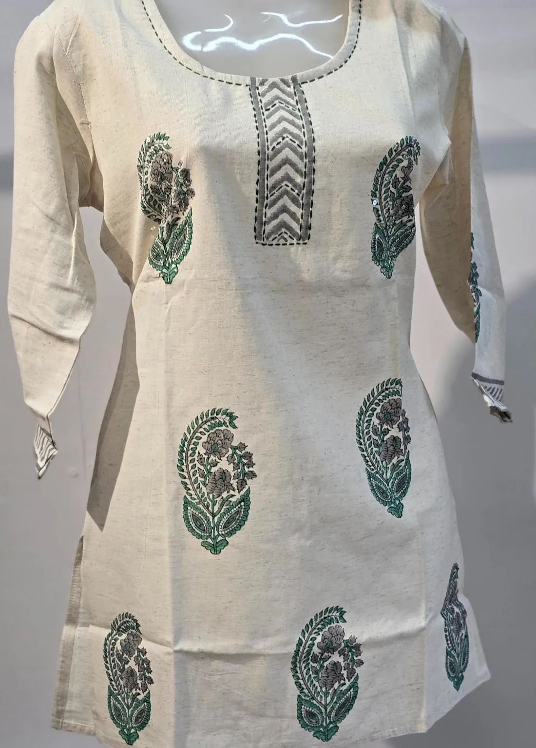 Floral block-printed cotton for new arrivals